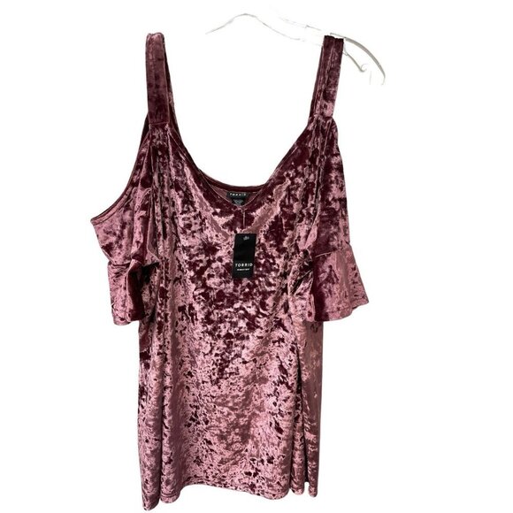 NWT Torrid Plum Velvet Cold Shoulder Blouse Pink Size 3 - Picture 1 of 4